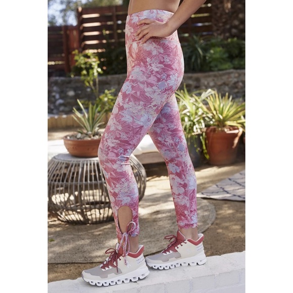 Anthropologie Daily Practice Pink Floral Allie Leggings NWT SZ XS and S - Picture 4 of 11